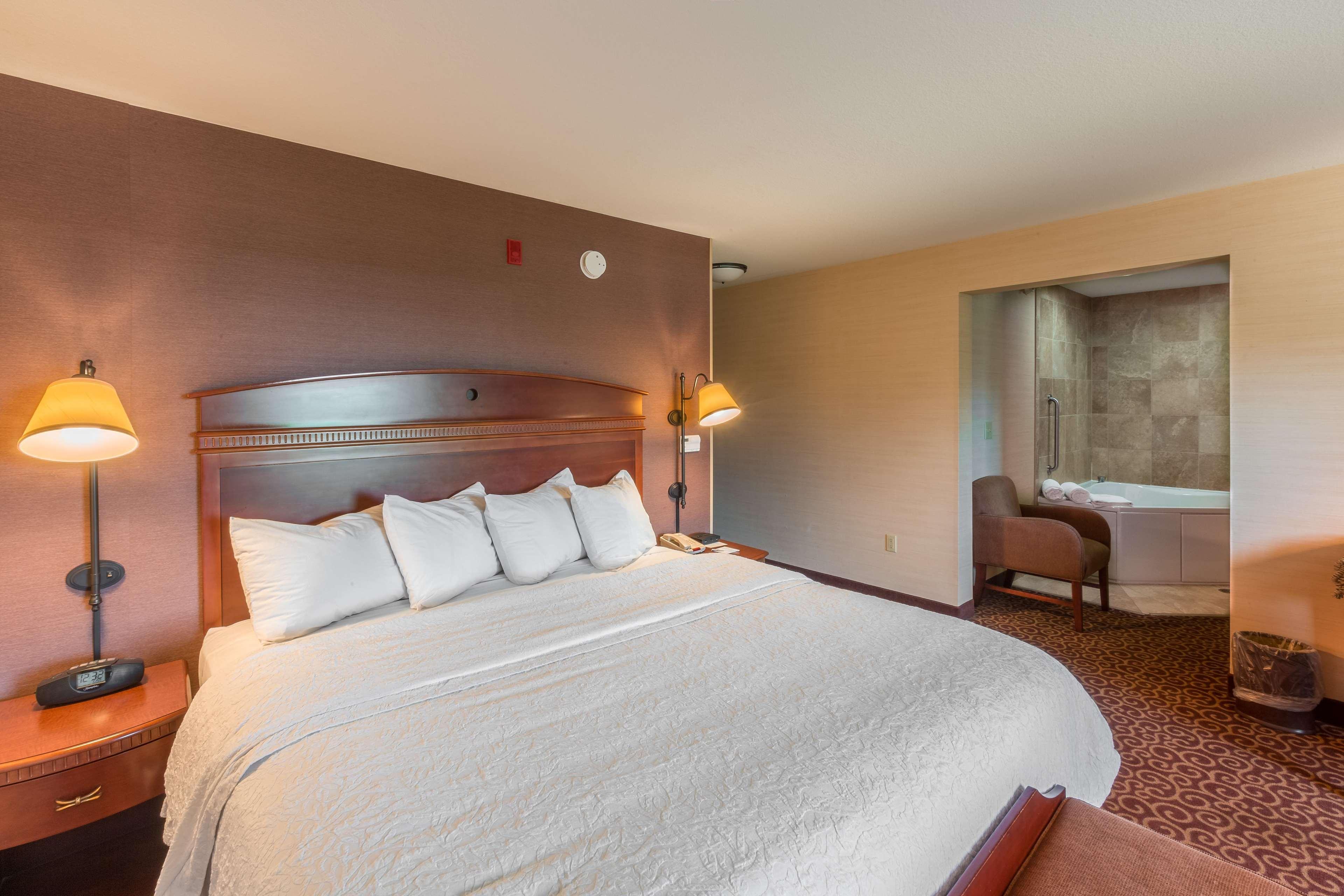 Hampton Inn Goshen Exterior foto