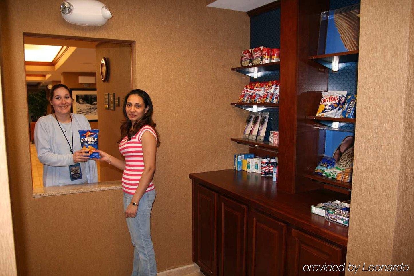 Hampton Inn Goshen Facilidades foto
