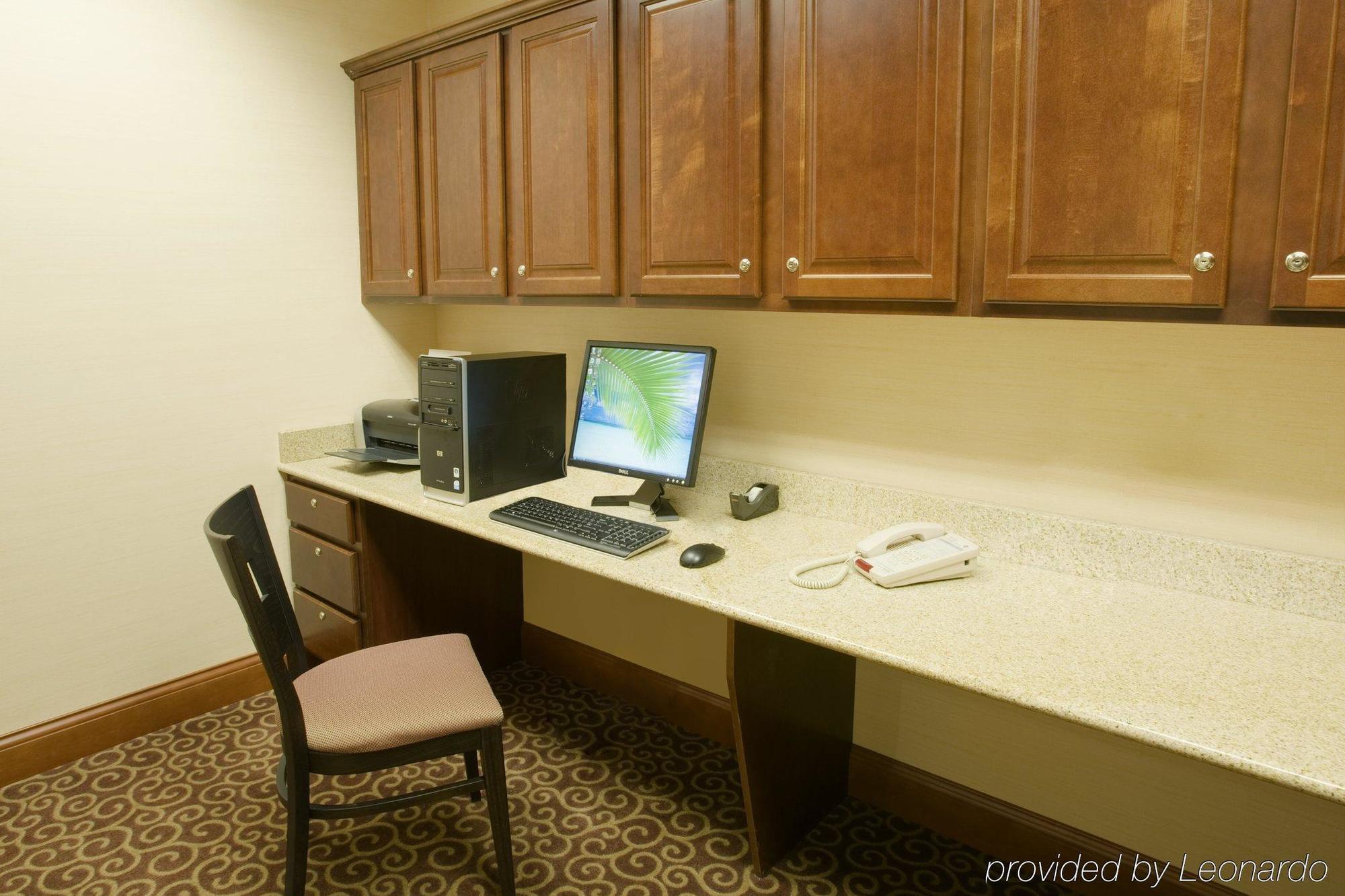 Hampton Inn Goshen Facilidades foto